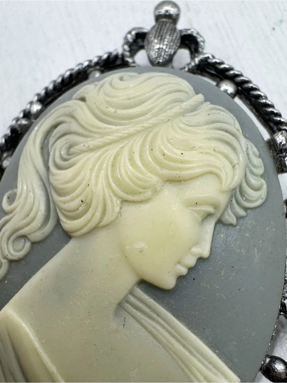 Vintage Victorian revival cameo brooch pin gray pewter